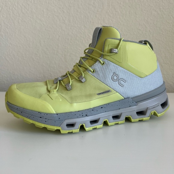 On Running Cloudtrax Waterproof Hiking Shoes Women’s 8 Gray Yellow - Picture 4 of 10